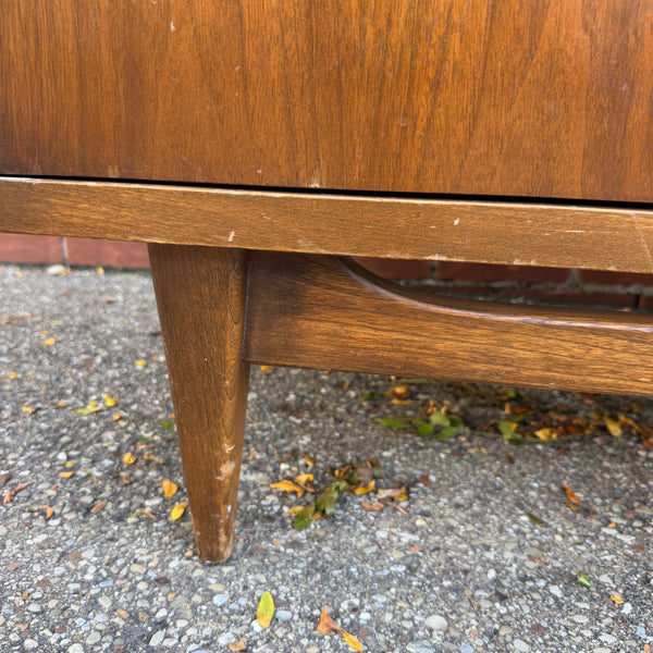1960s Kent Coffey Tableau Mid-Century Modern Walnut Credenza