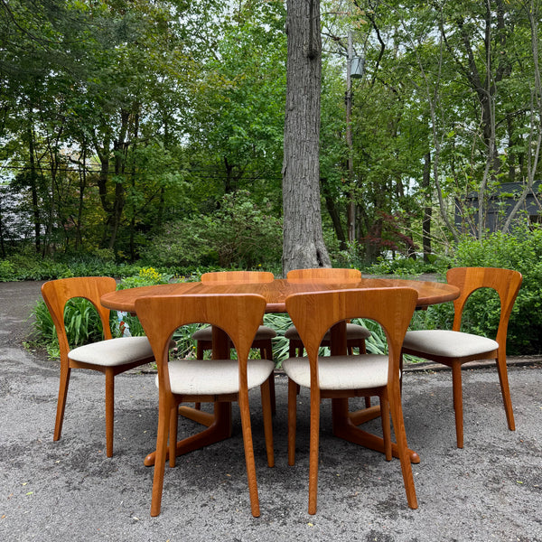 Danish Modern Teak Dining Set with 6 Dining Chairs by Niels Koefoed for Koefoeds Hornslet