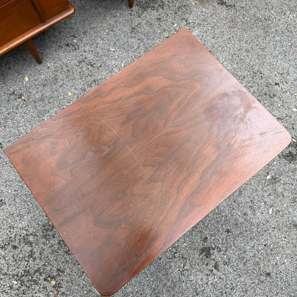 United Furniture Walnut Bedroom Set