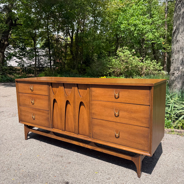 Broyhill Brasilia Lowboy Walnut Dresser