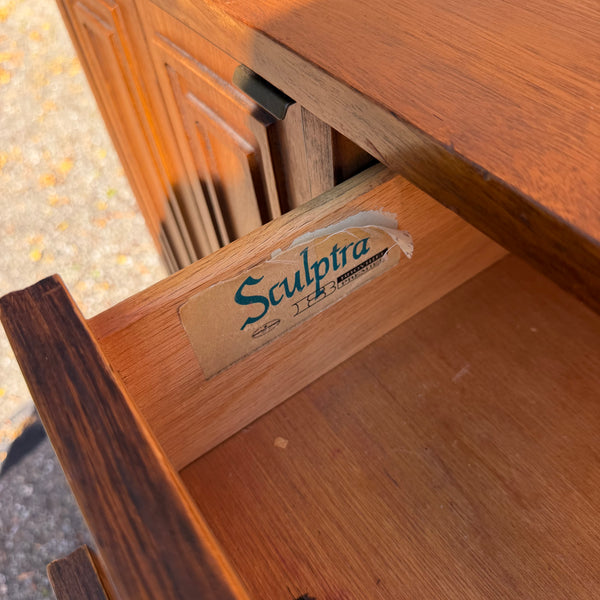 Broyhill Sculptra Mid-Century Modern Walnut Credenza | Buffet