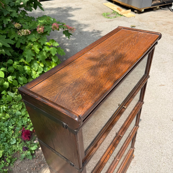 Early 20th Century Globe-Wernicke Antique Tiger Oak Stacking Barrister Bookcase