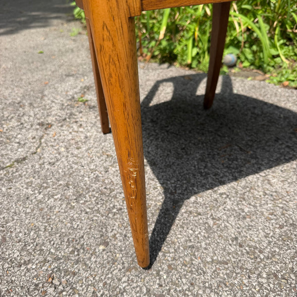 Mid Century Modern Broyhill Walnut Dining Set with 6 Chairs