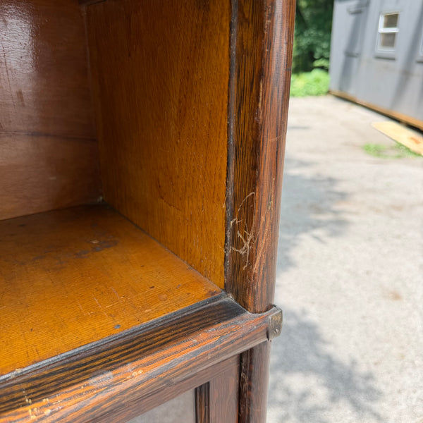 Early 20th Century Globe-Wernicke Antique Tiger Oak Stacking Barrister Bookcase
