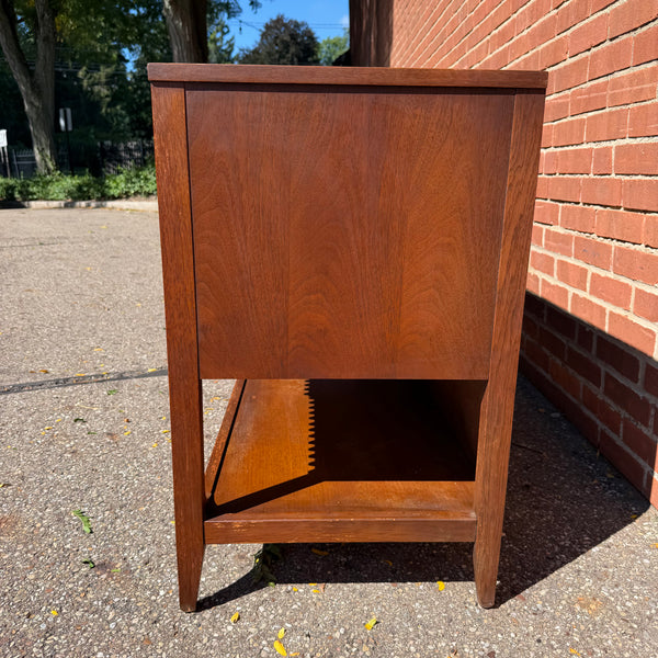 Broyhill Brasilia Mid-Century Modern Walnut Credenza Sideboard