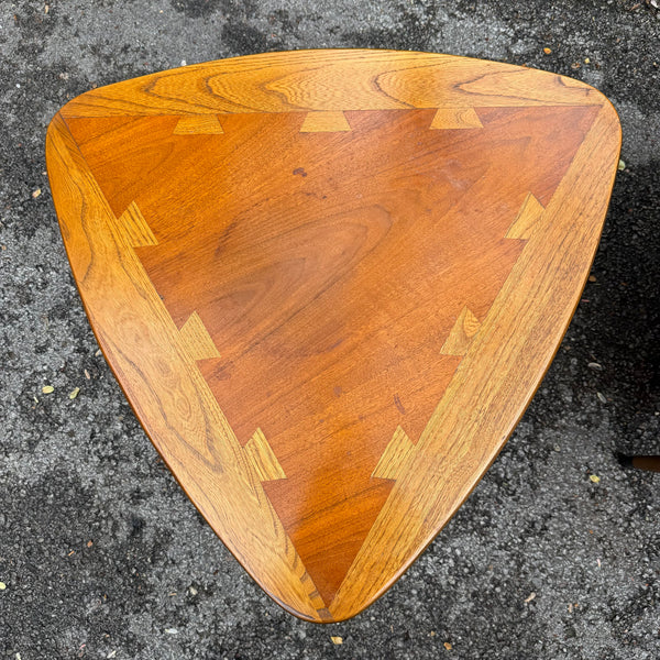 Lane Acclaim “Guitar Pick” End Table