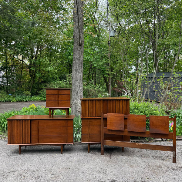 United Furniture Walnut Bedroom Set